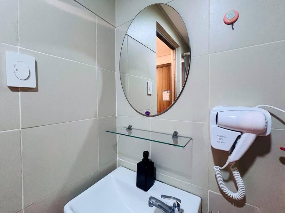 1br Unit Condotel W Balcony Fame Residences -fm20 Apartment *