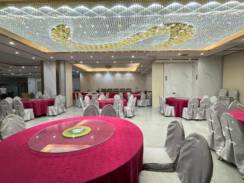 Lido De Paris 4*