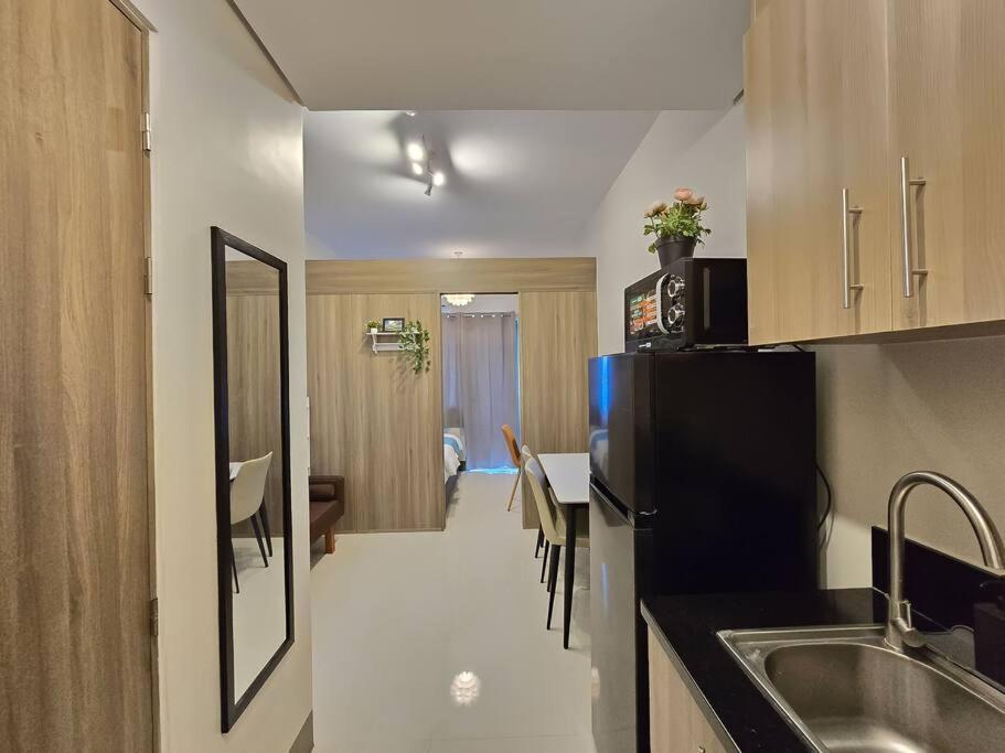 1br Unit Condotel W Balcony Fame Residences -fm50 *
