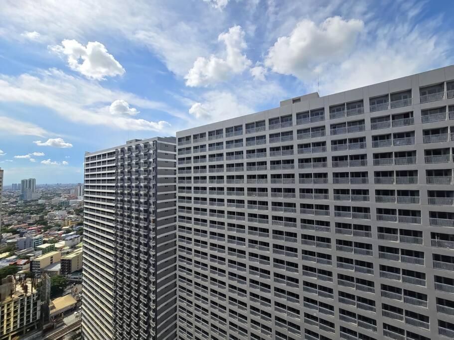 1br Unit Condotel W Balcony Fame Residences -fm50 *