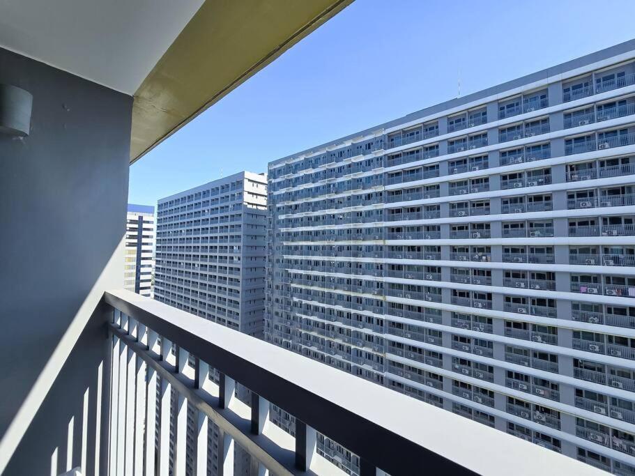1br Condotel With Balcony At Fame Residences #fm43 *