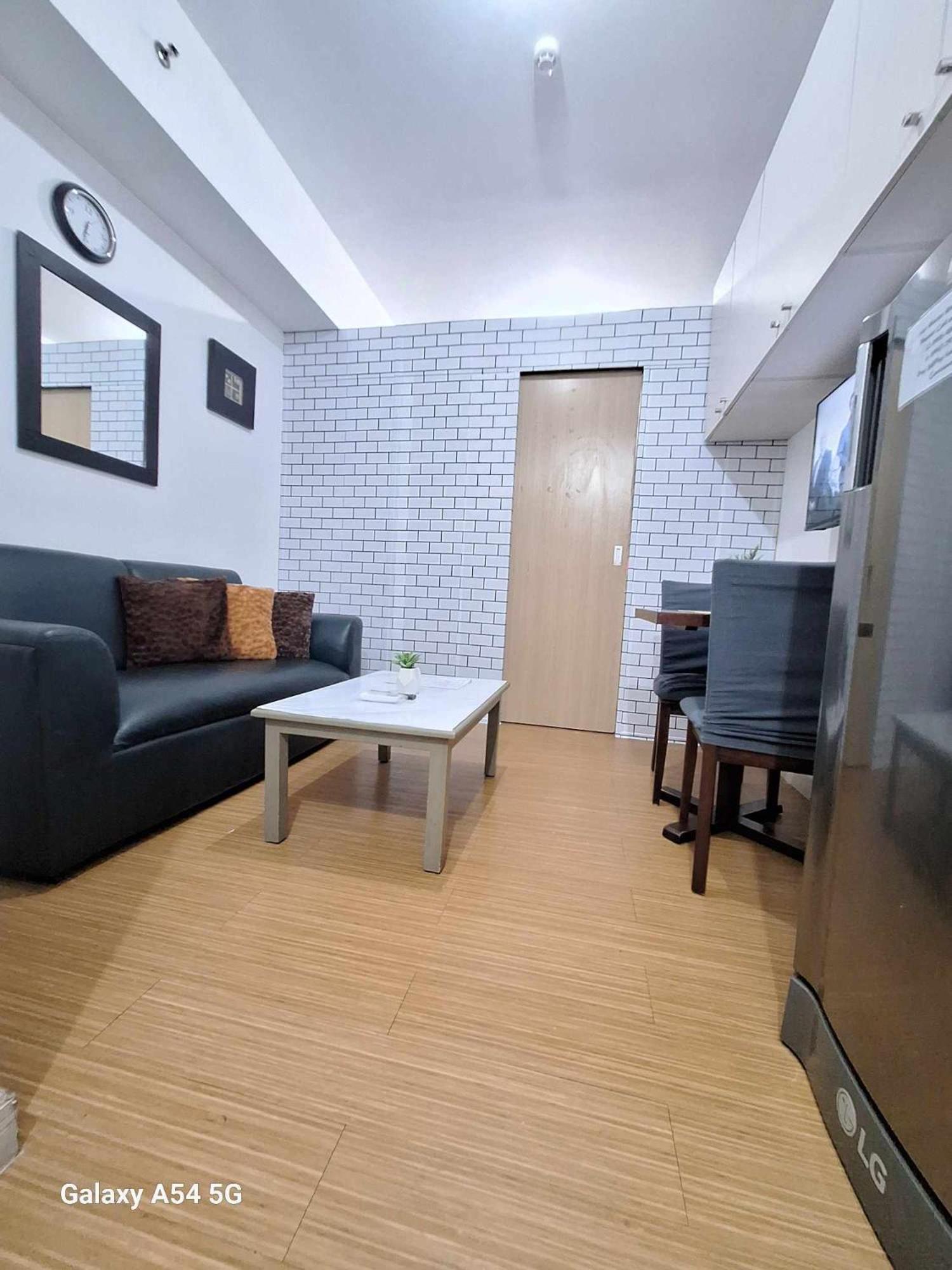 Stylish 1br With Wifi And Queen Size Bed In Grace Res Manila