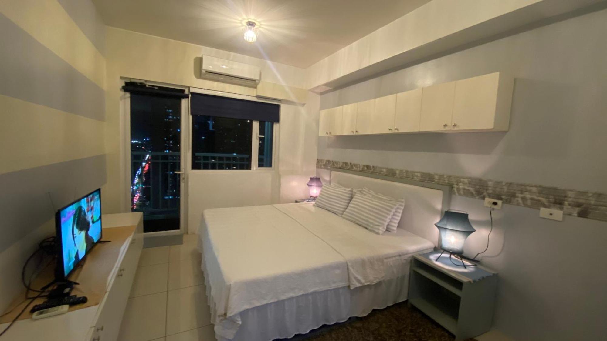2 Bedroom Smdc Breeze Residences *