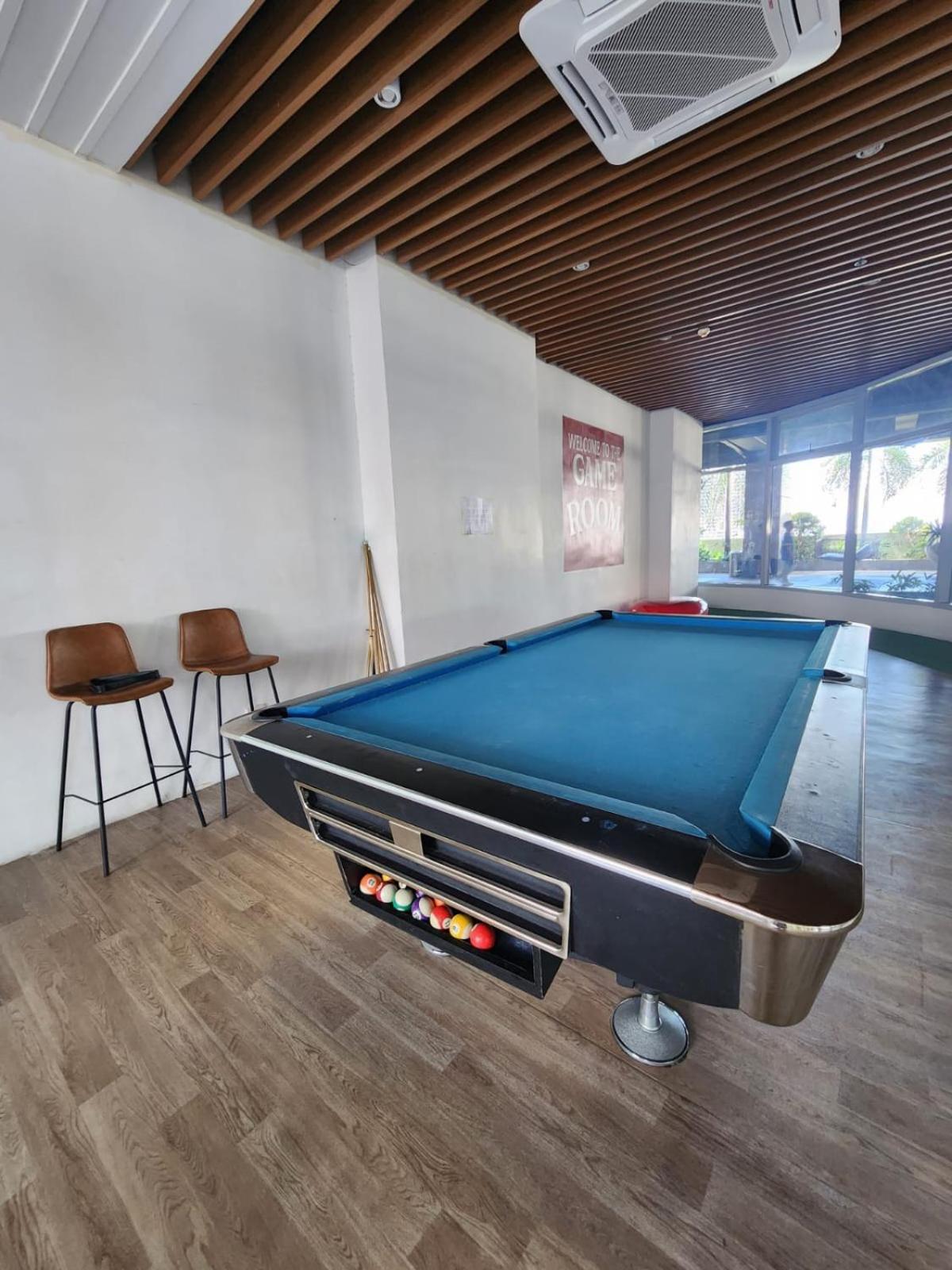 Nordic Rsquare - With Pool Access * Manila