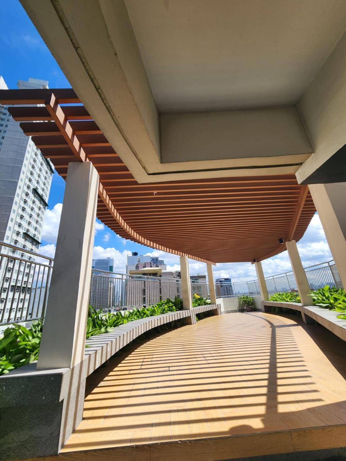 Nordic Rsquare - With Pool Access Manila