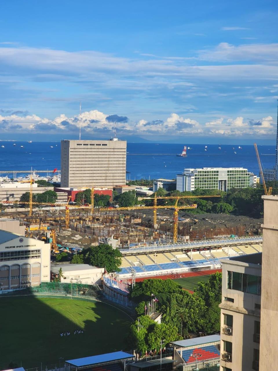 Nordic Rsquare - With Pool Access Apartment Manila