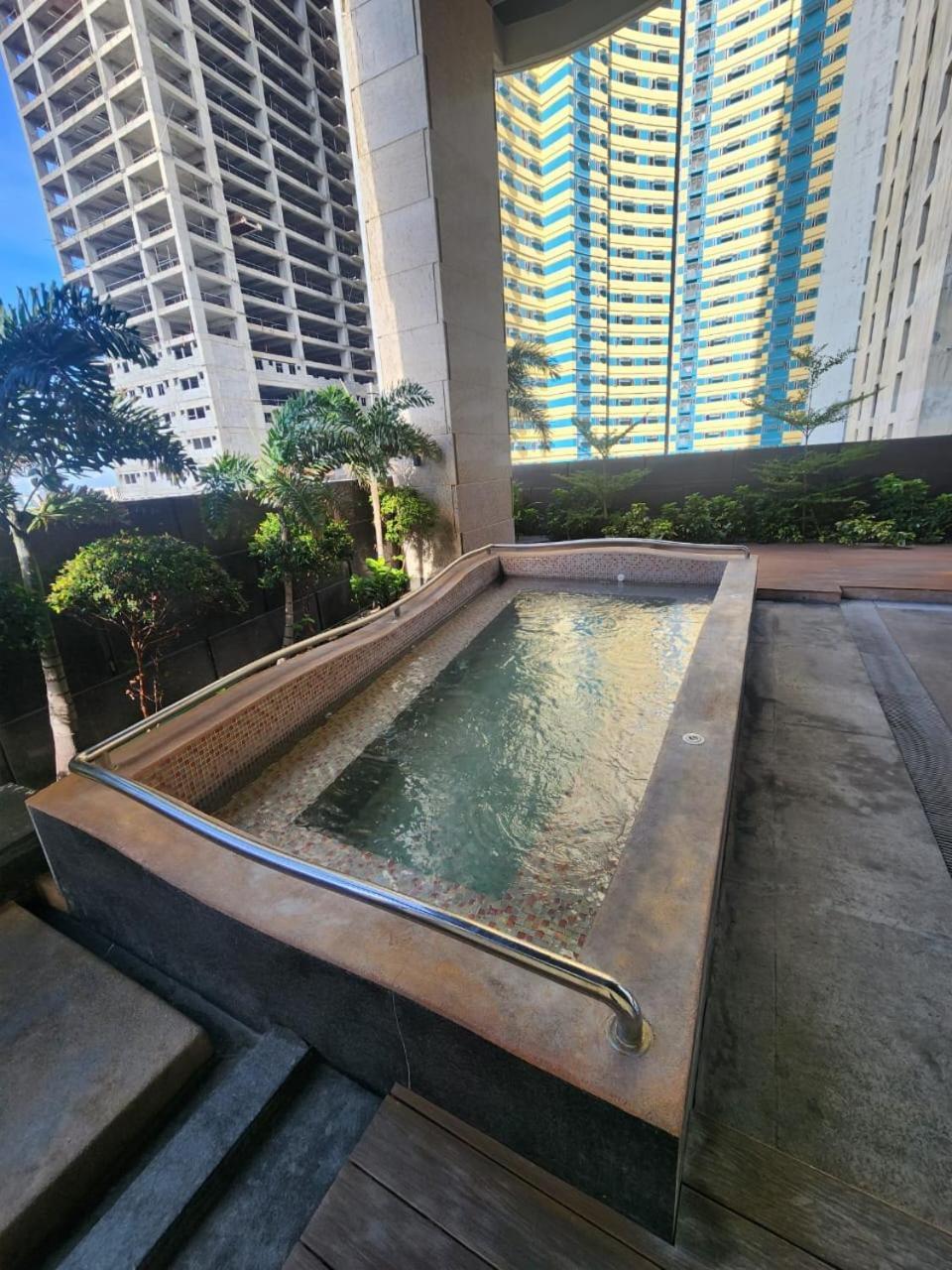 Apartment Boho Rsquare - With Pool Access *