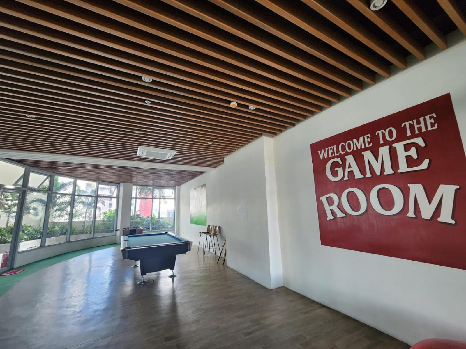 Boho Rsquare - With Pool Access Apartment Manila