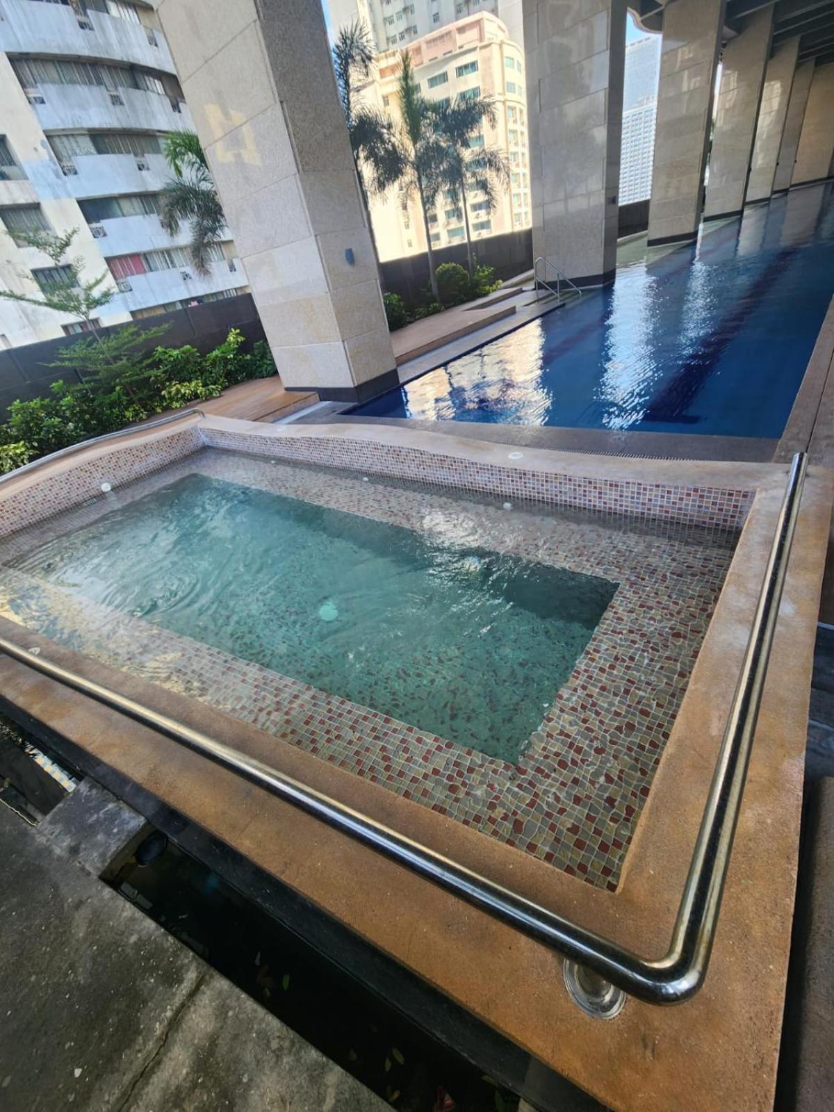 Boho Rsquare - With Pool Access