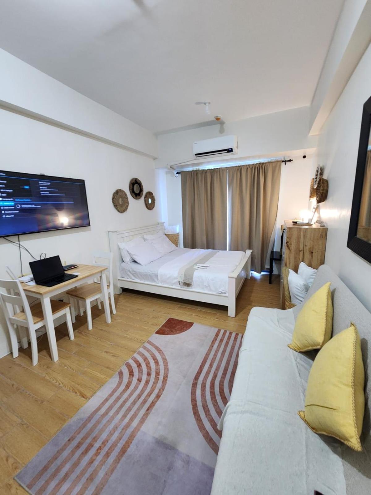 Boho Rsquare - With Pool Access Apartment