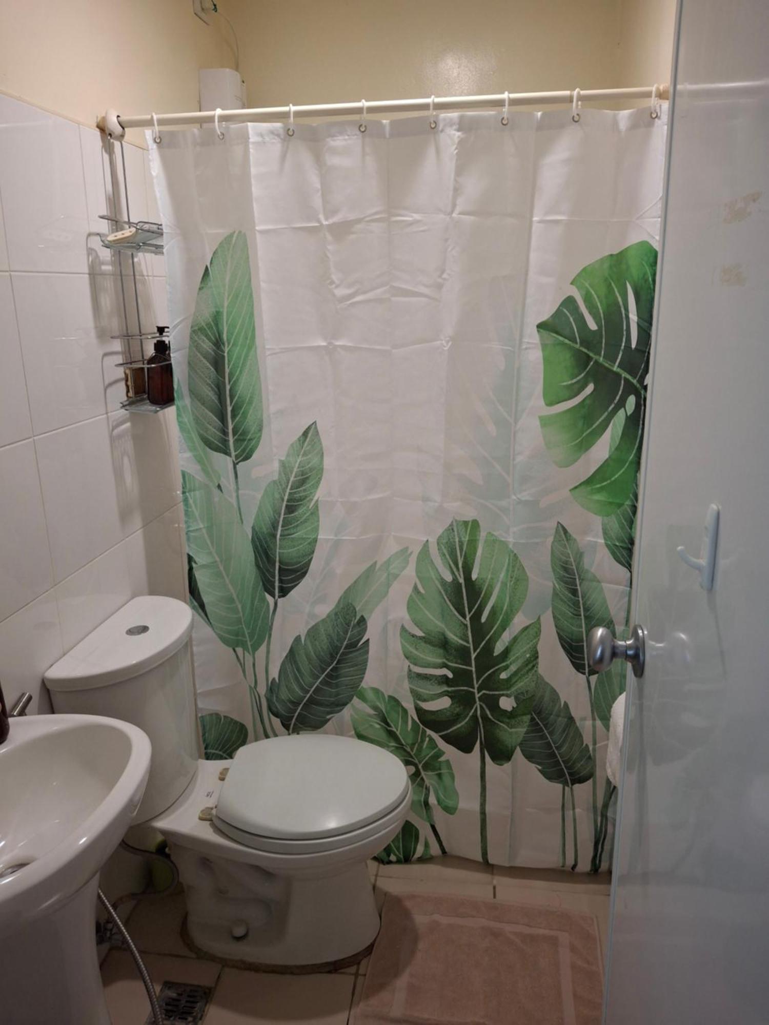 Cozy Corner Unit * Manila