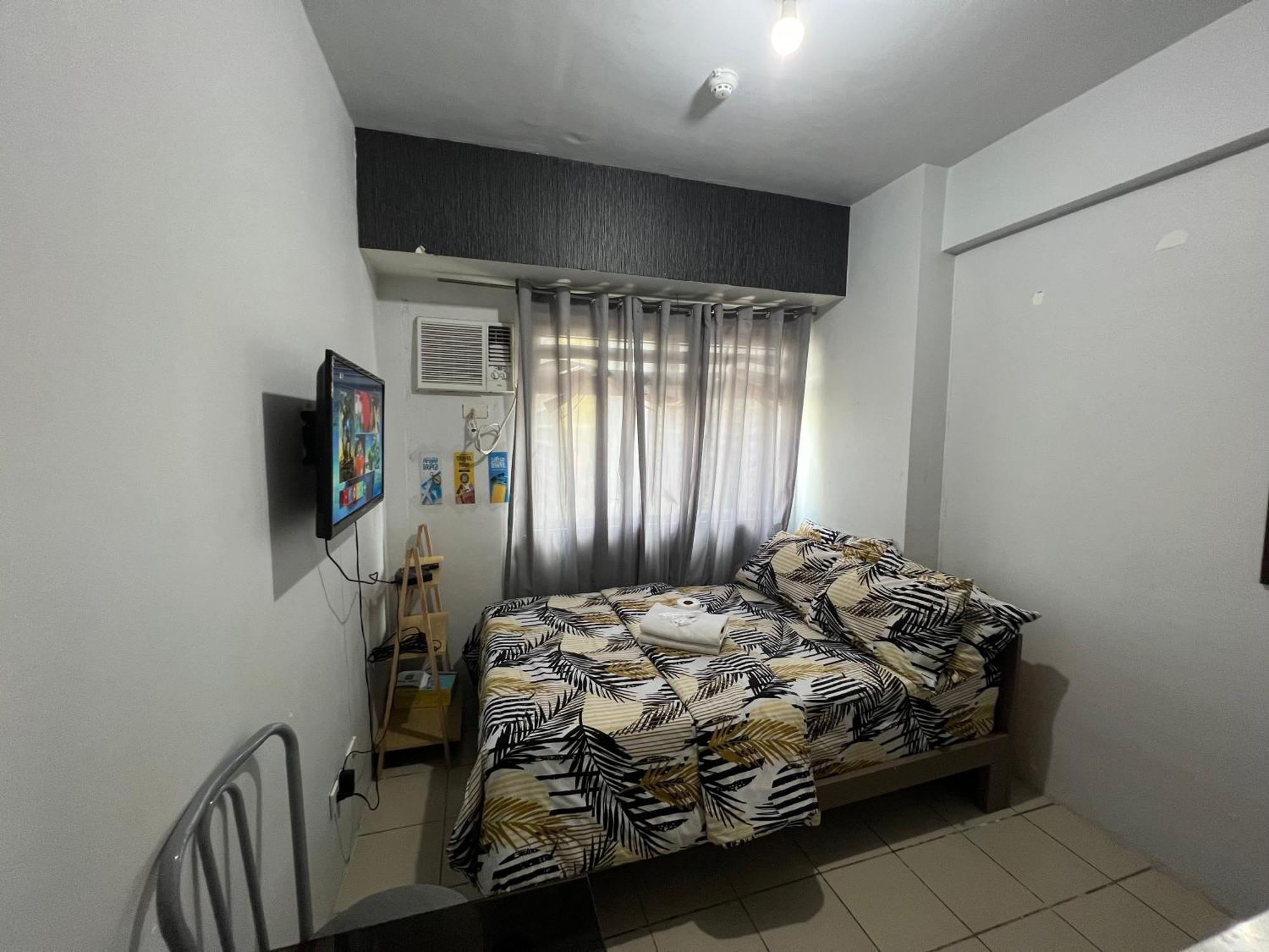 Ronsky Paradise Free Wifi And Netflix Apartment