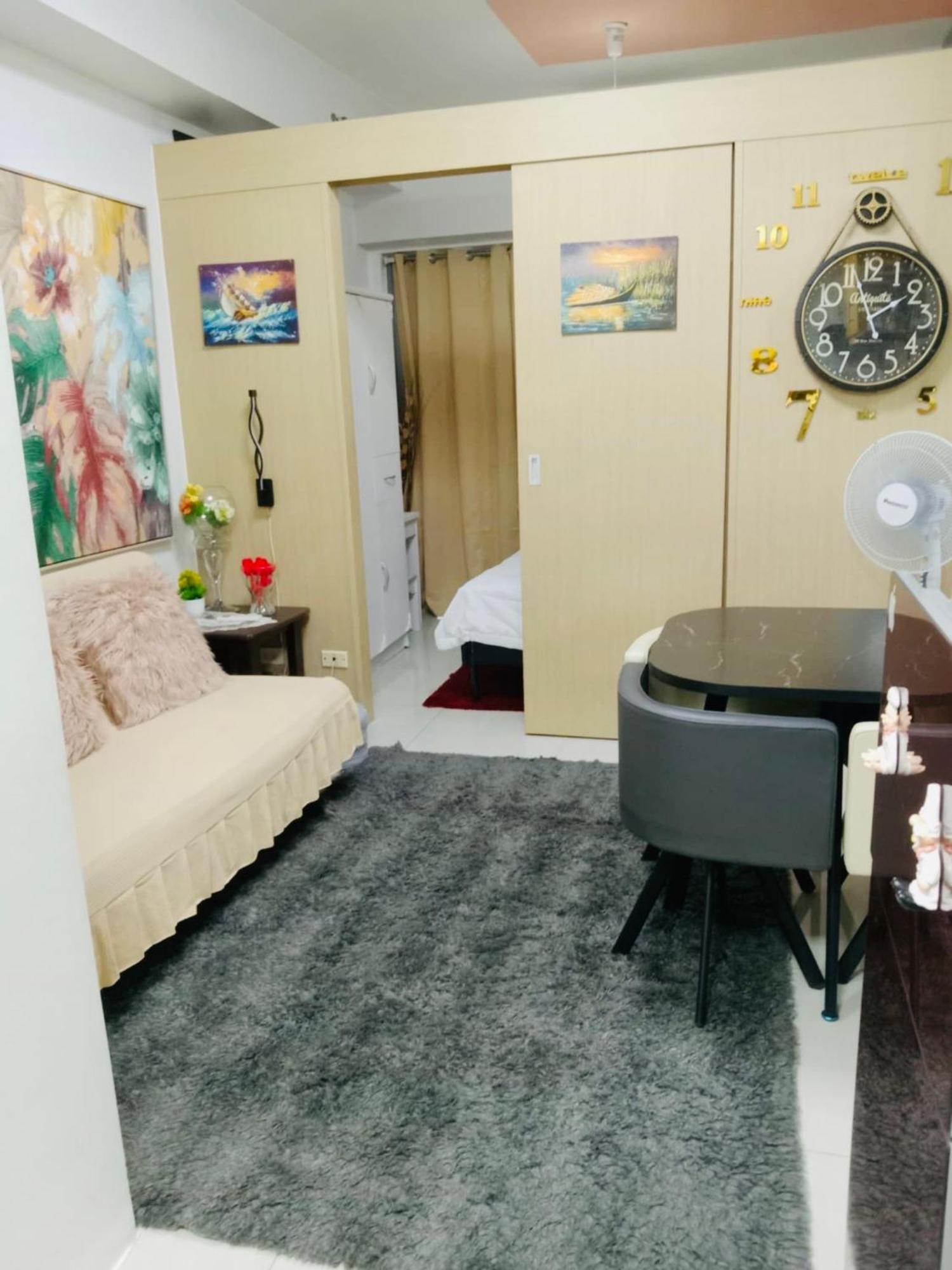 Myrvin At Grass Residences, Qc Apartment *