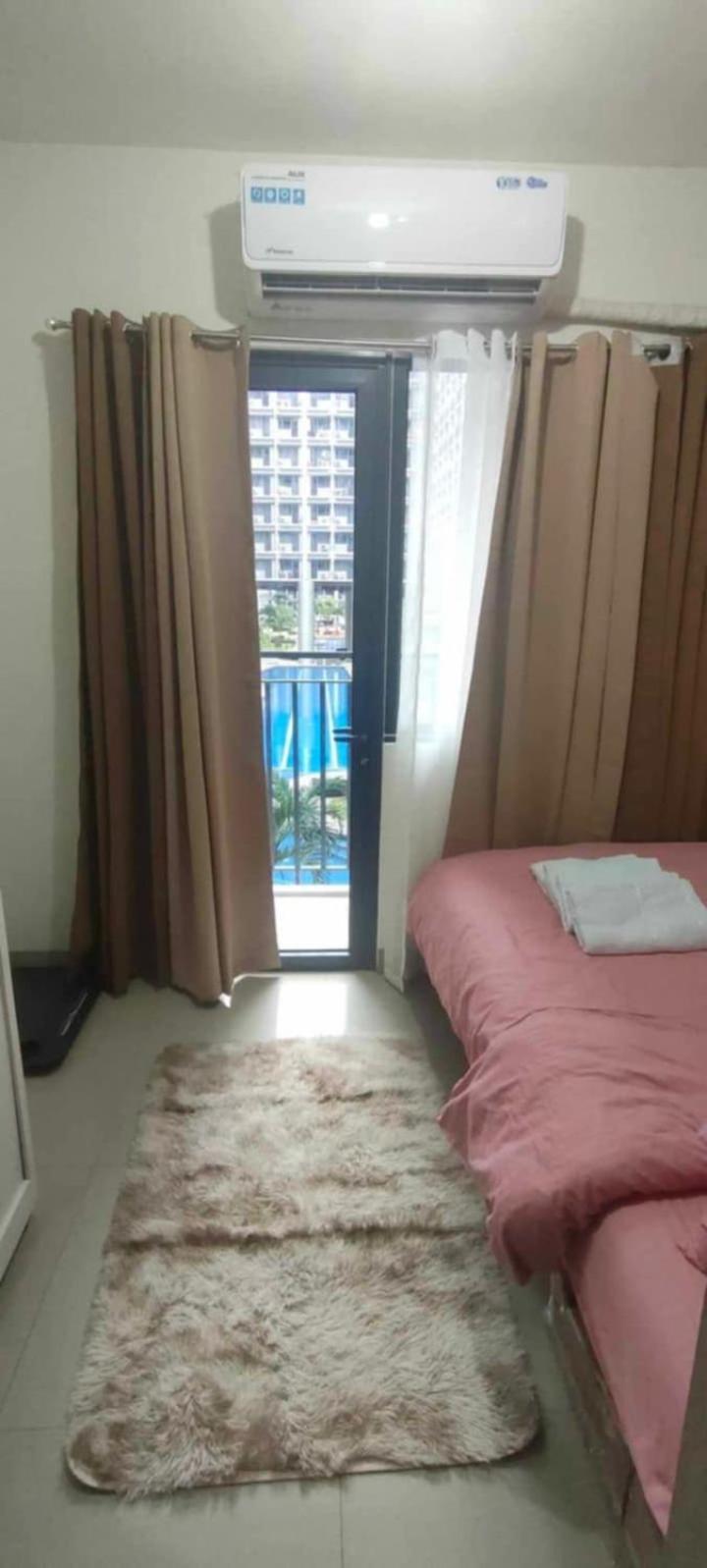 Apartment Shore 3 Residences Moa Manila