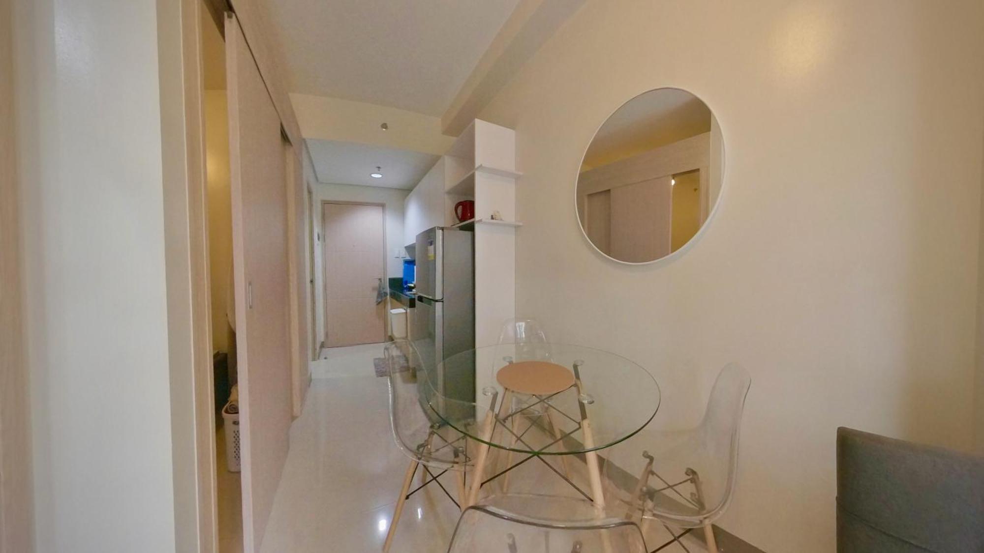 Urban Oasis 2br With Multiple Pools At Smdc Charm Residences Apartment