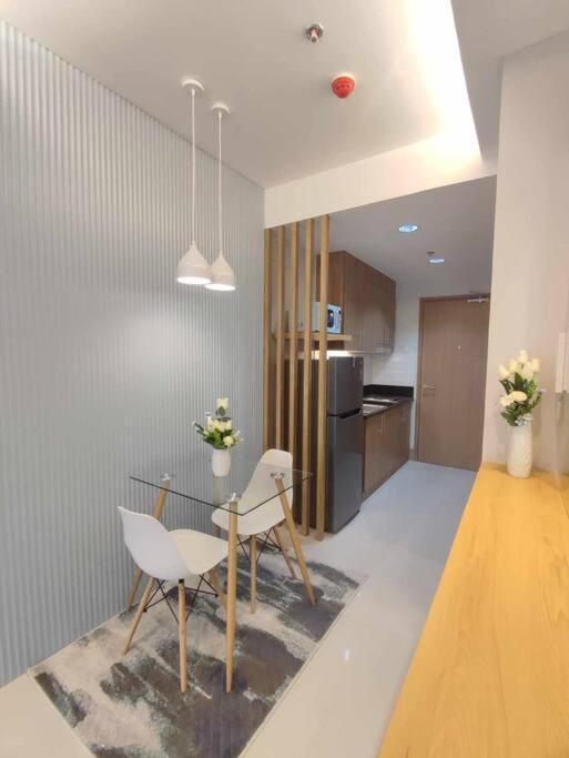 Shore 3 Residences Manila