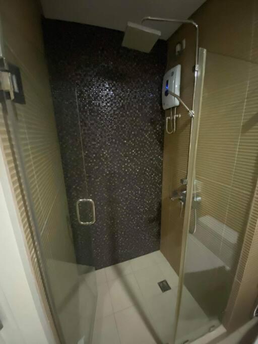 1br Premium - Twin Oaks Pl Panoramic View Apartment Manila
