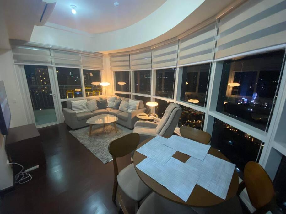 1br Premium - Twin Oaks Pl Panoramic View Apartment *