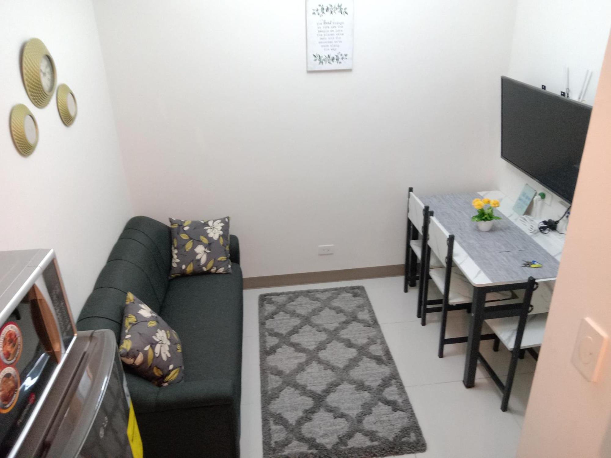 Hotel Luxurious Haven By The Bay - 2br Near Moa Picc Ccp Pasay