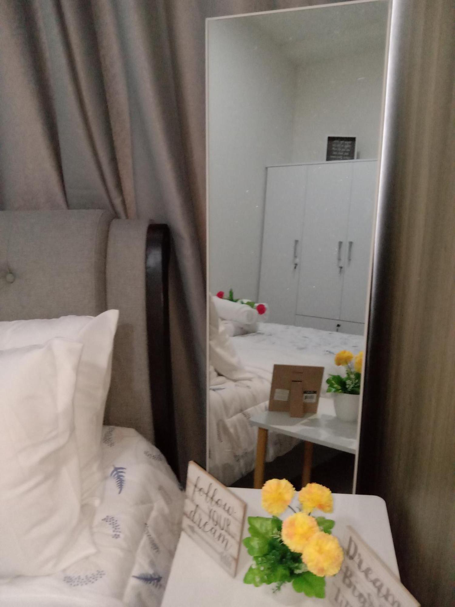 Luxurious Haven By The Bay - 2br Near Moa Picc Ccp
