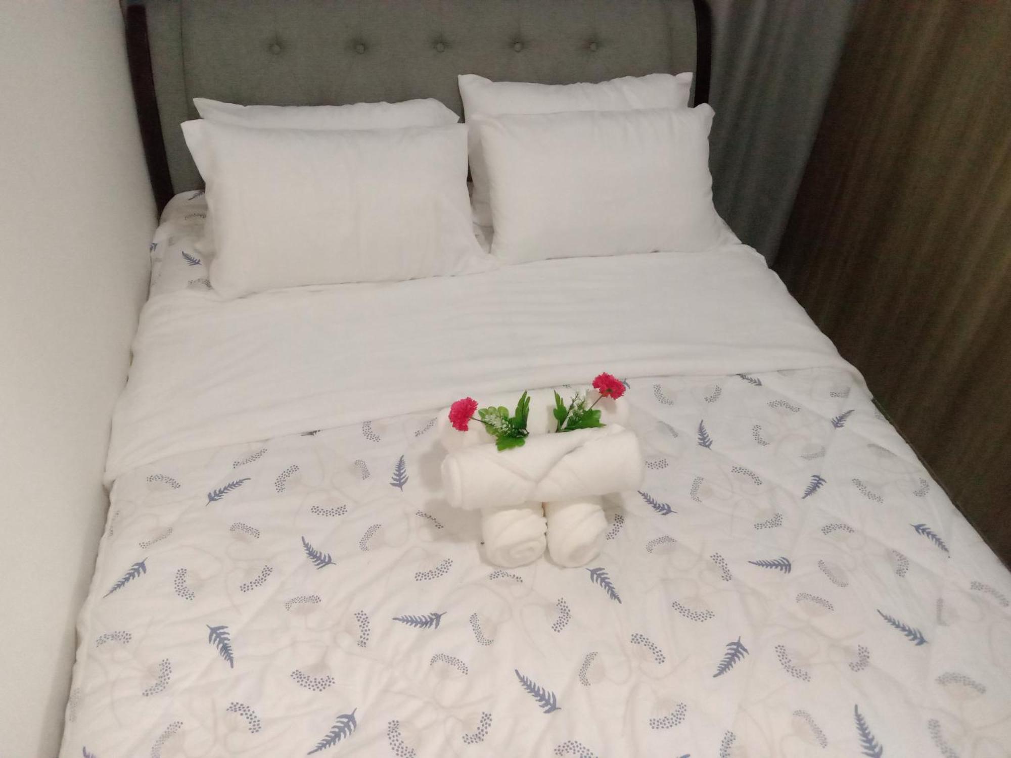 Luxurious Haven By The Bay - 2br Near Moa Picc Ccp 5* Pasay