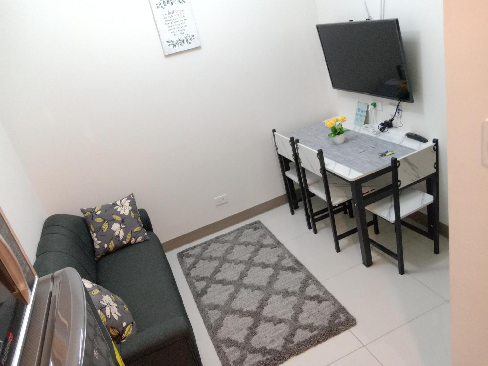 Luxurious Haven By The Bay - 2br Near Moa Picc Ccp