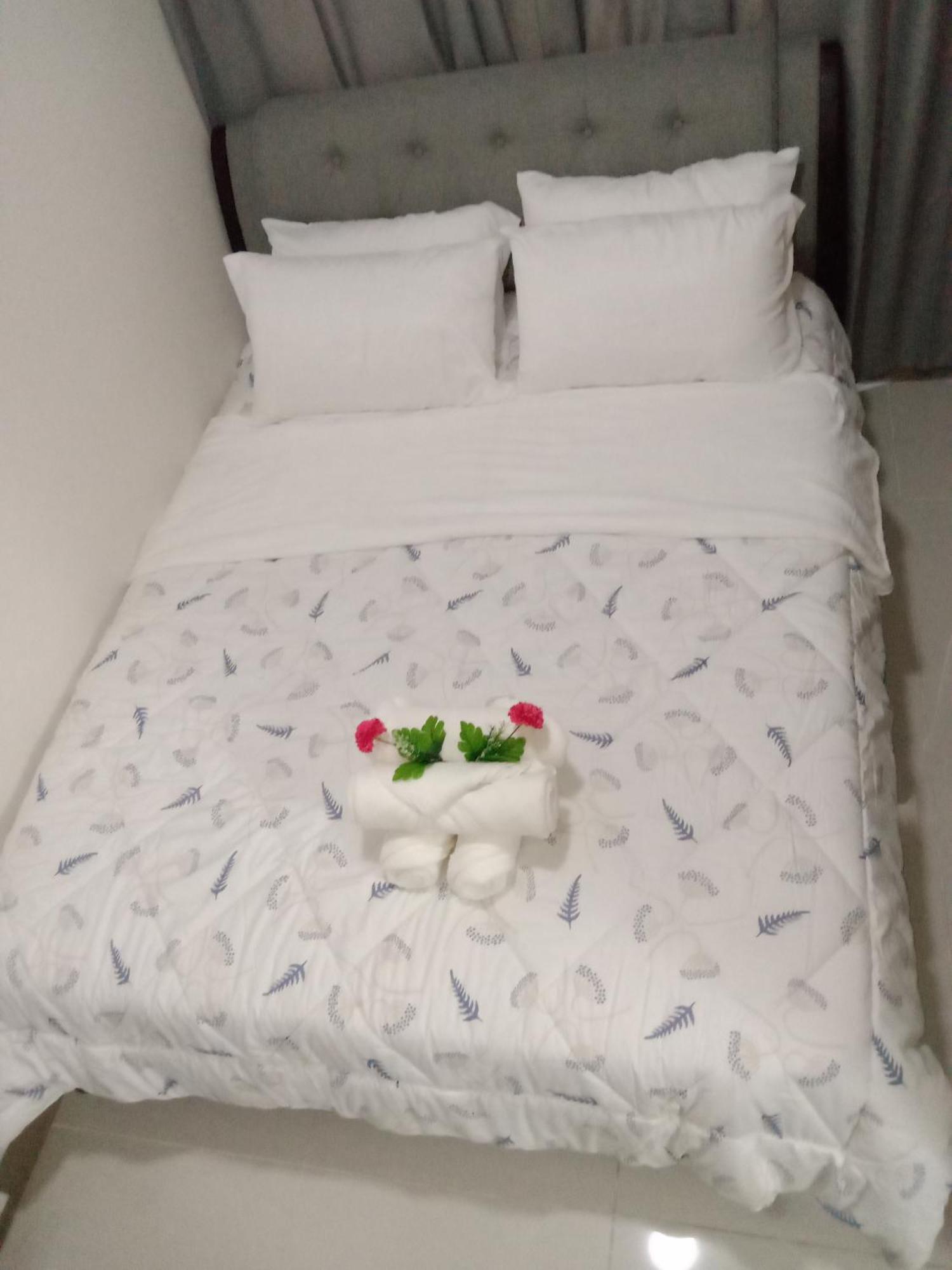 Hotel Luxurious Haven By The Bay - 2br Near Moa Picc Ccp