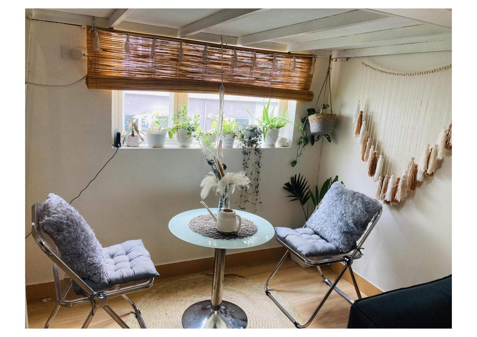 Bohemian Inspired Unit1 At Trees Residences Apartment *