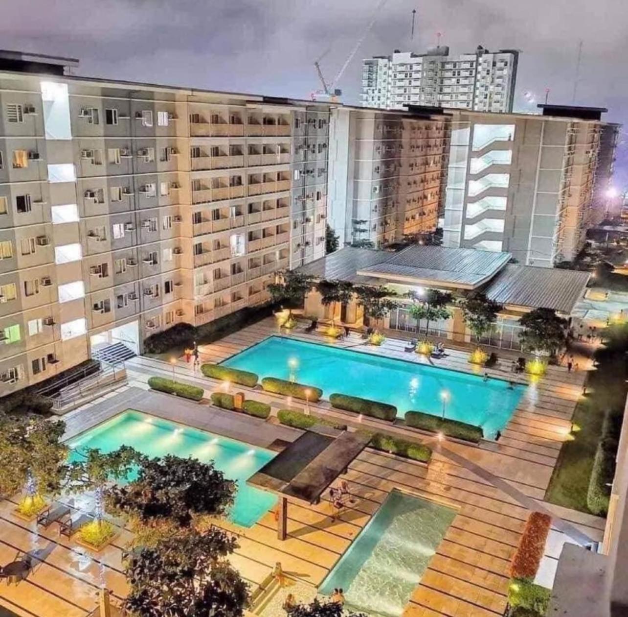 Apartment Cozy Whole Staycation At Trees Residences *
