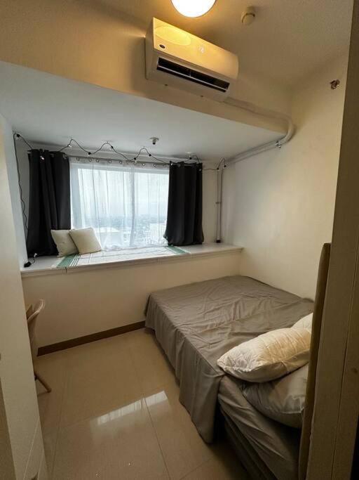 Pinas Cozy Escape * Manila