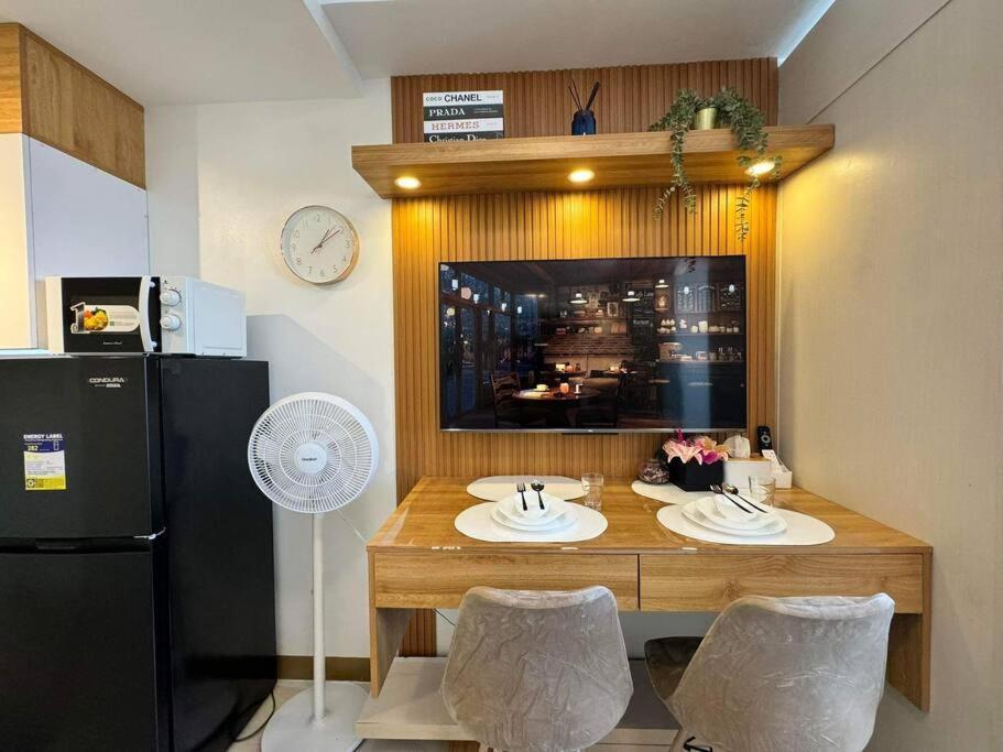 Pinas Cozy Escape Apartment