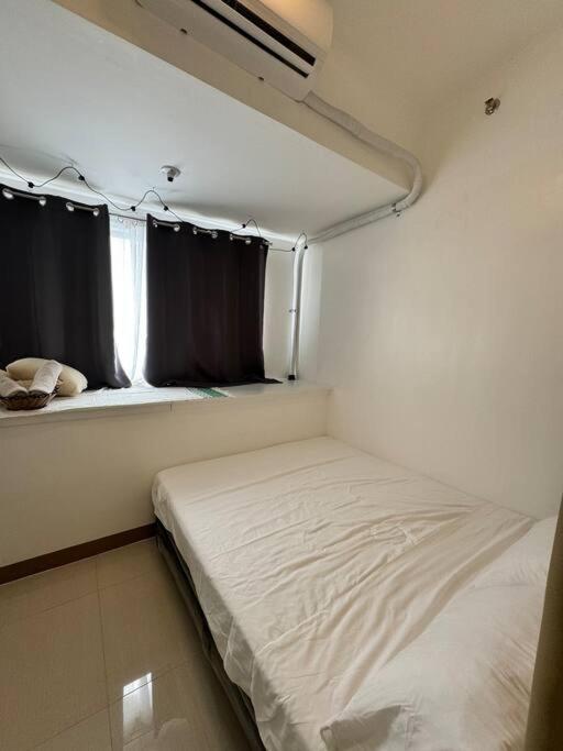 Pinas Cozy Escape * Manila