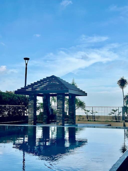 Bayscape Apartment