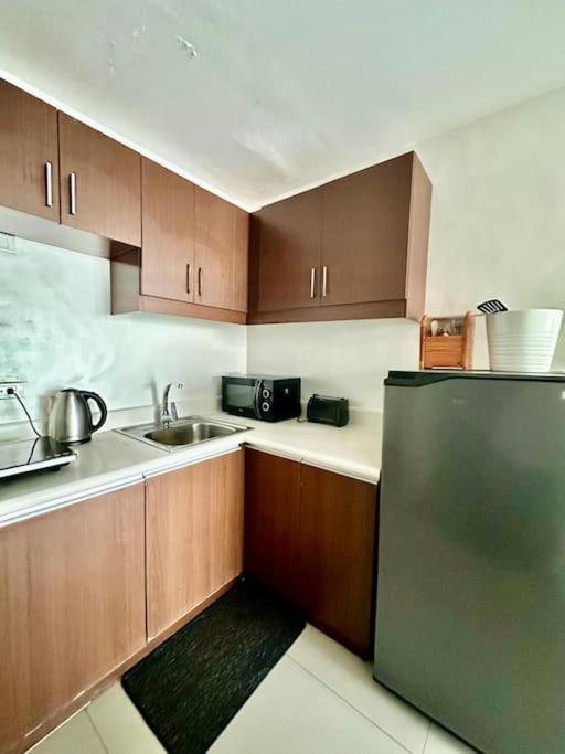 Bayscape Apartment *