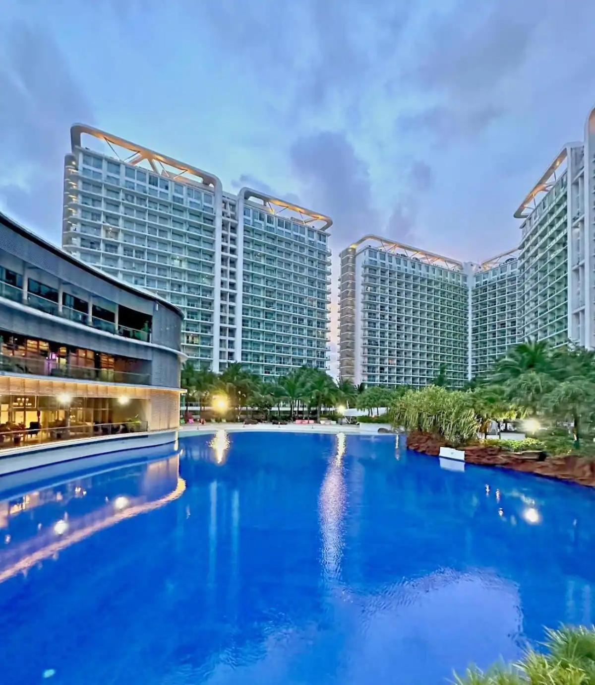 Quelson's Pad In Azure Beach Residences With Wave Pool Access * Manila