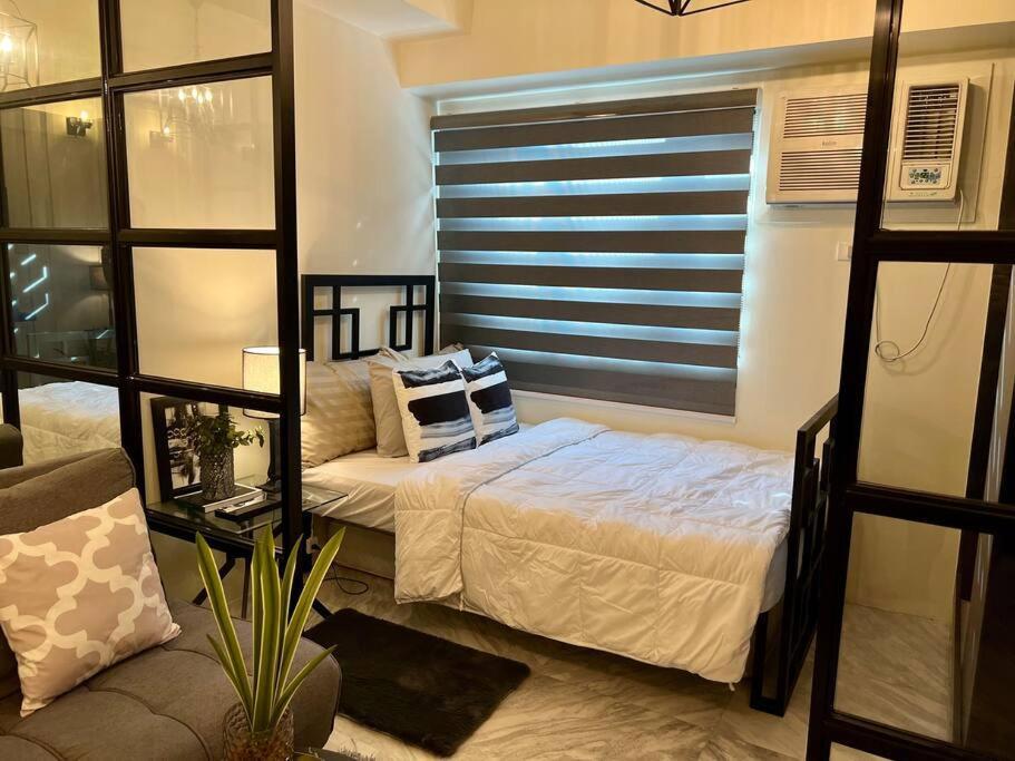 Luxury Style Living-netflix Ready * Manila