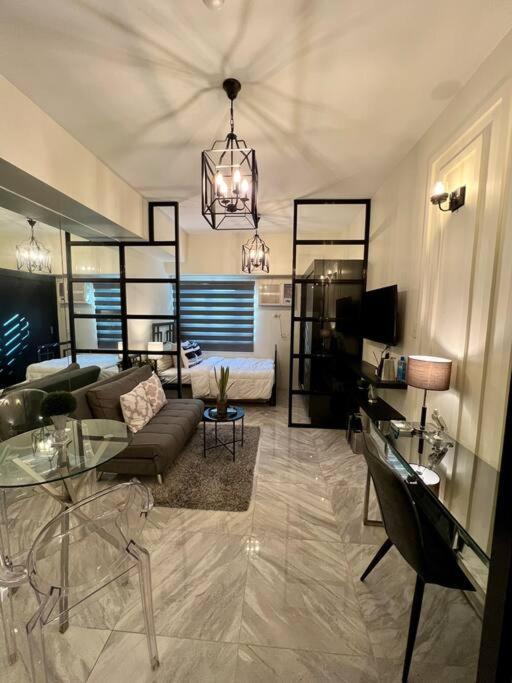 Apartment Luxury Style Living-netflix Ready