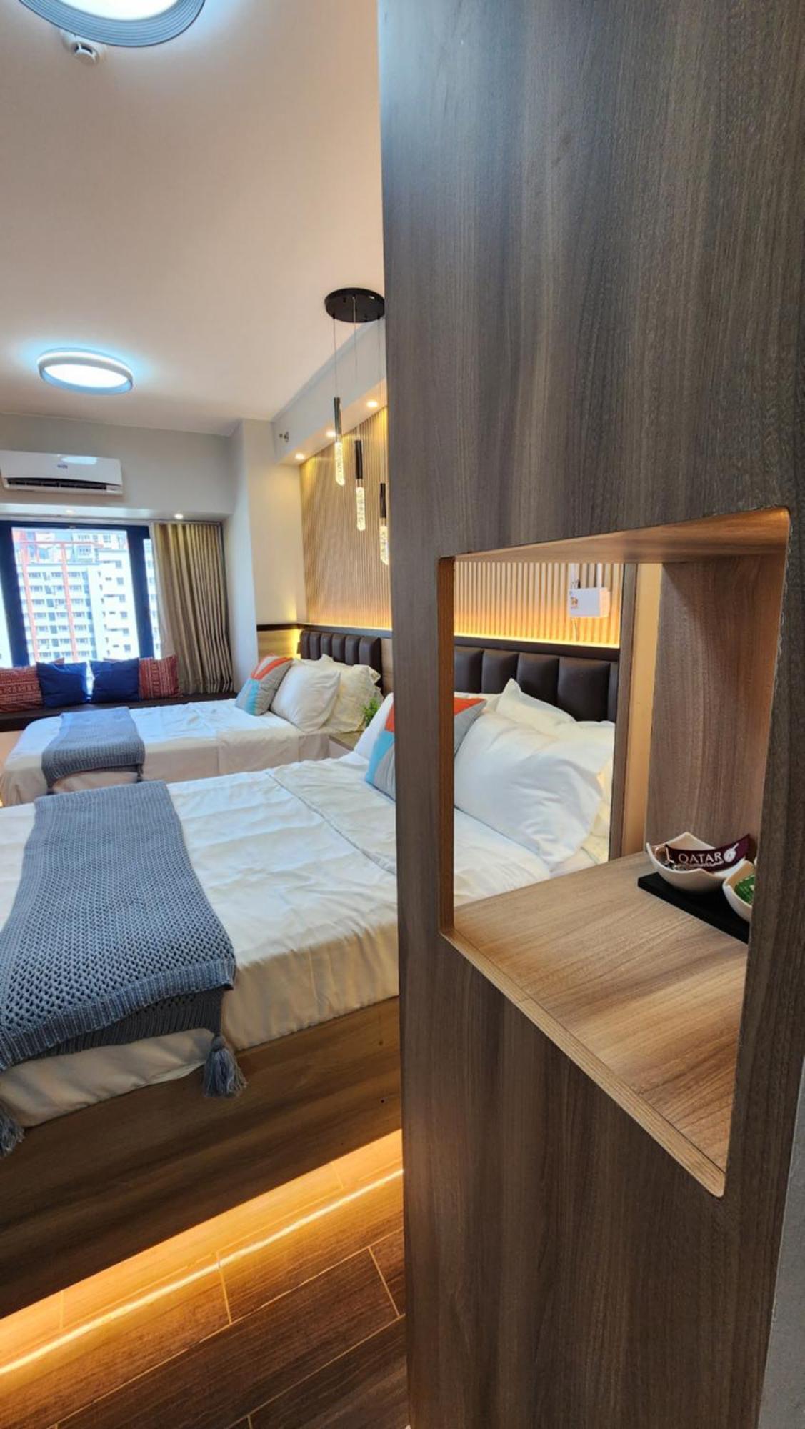 Air Fantasy Sophisticated Chic Family Living 300 Mbps Fast *