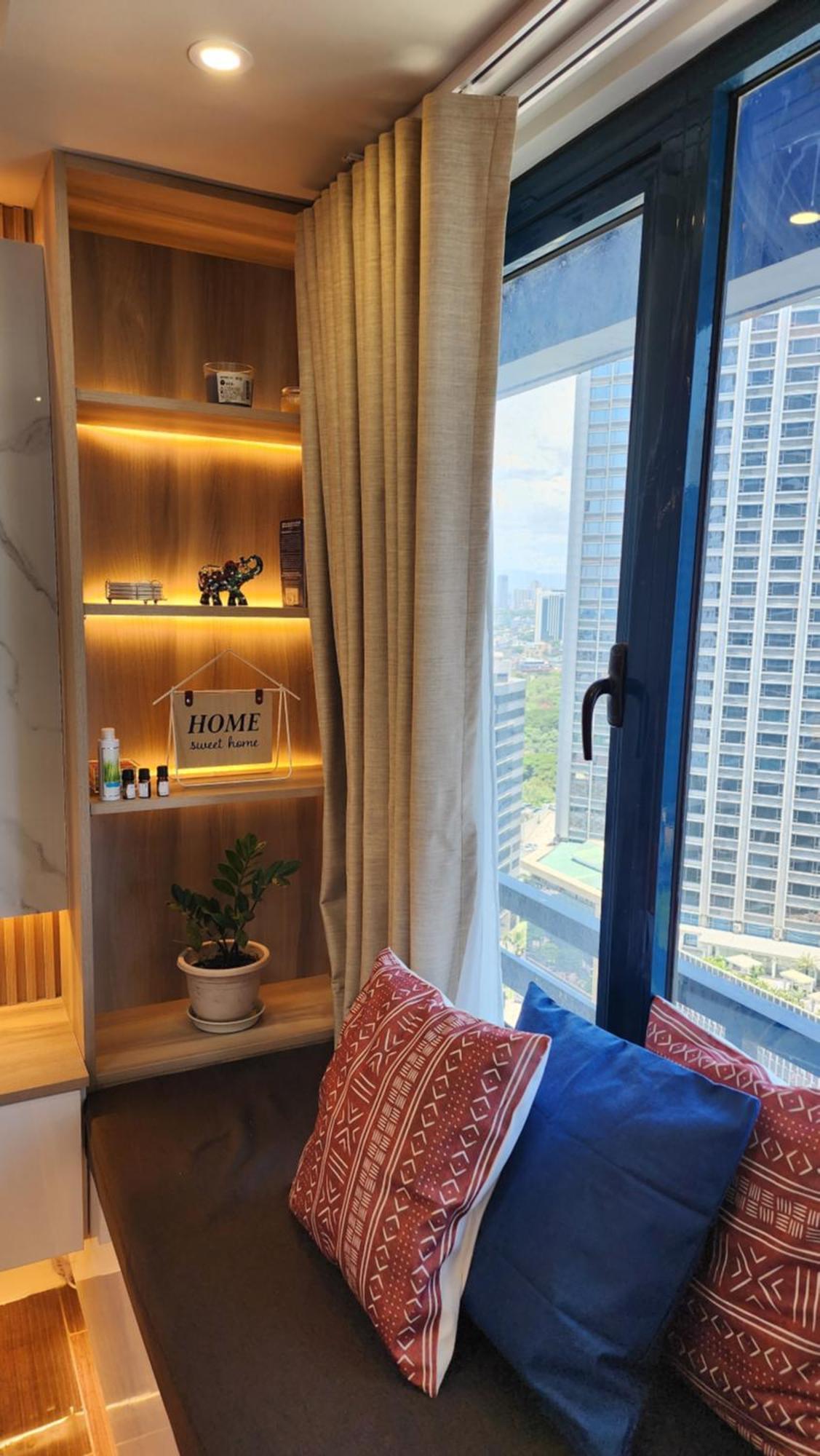 Apartment Air Fantasy Sophisticated Chic Family Living 300 Mbps Fast Manila