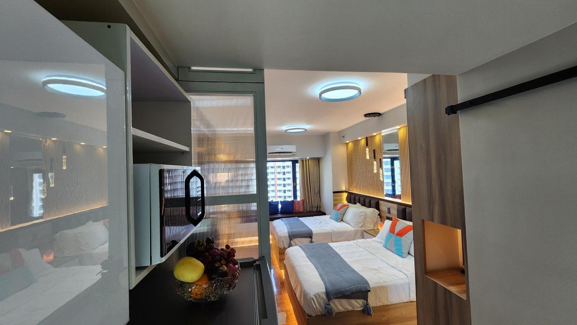 Air Fantasy Sophisticated Chic Family Living 300 Mbps Fast Apartment *