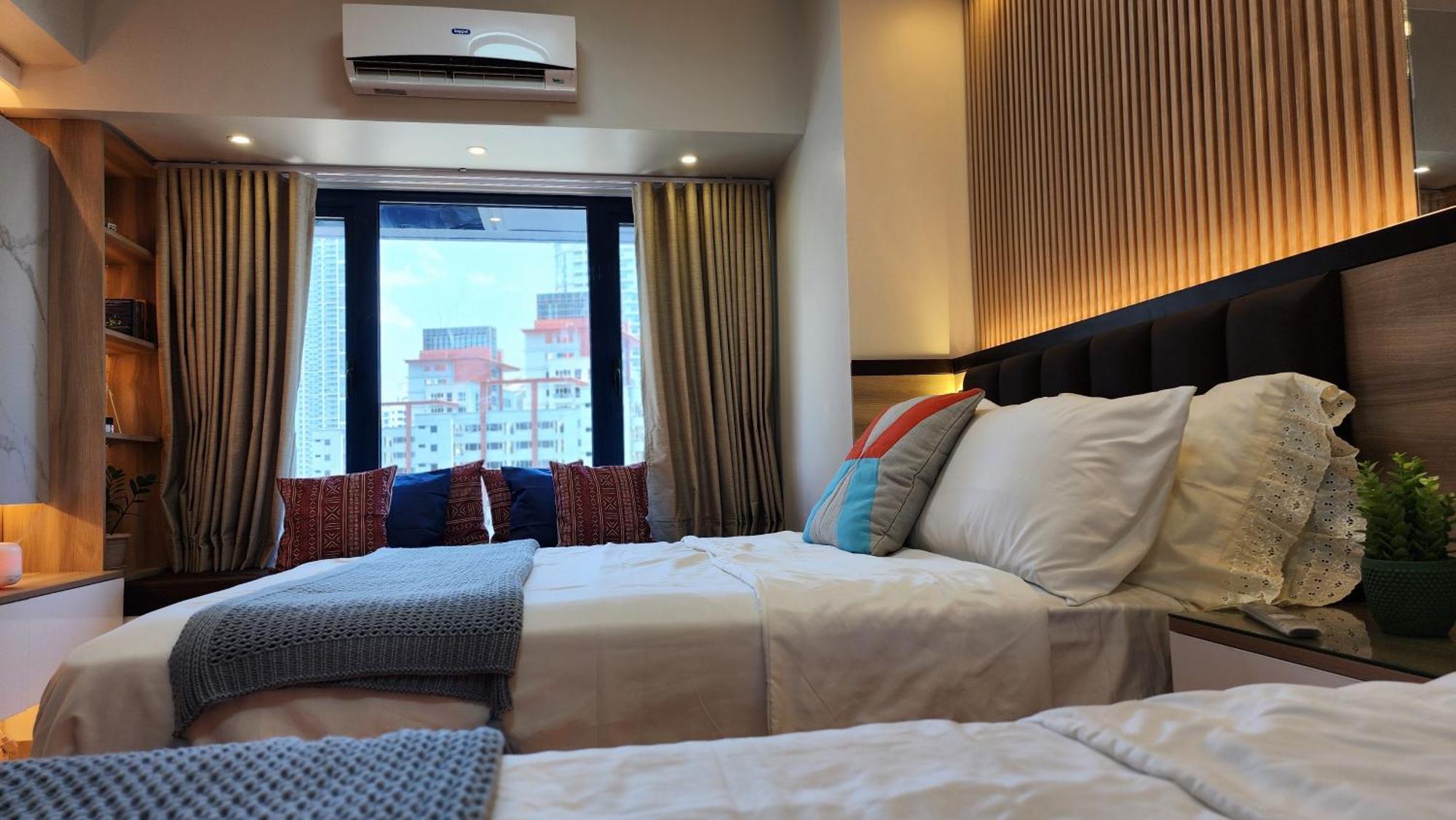 Apartment Air Fantasy Sophisticated Chic Family Living 300 Mbps Fast Manila