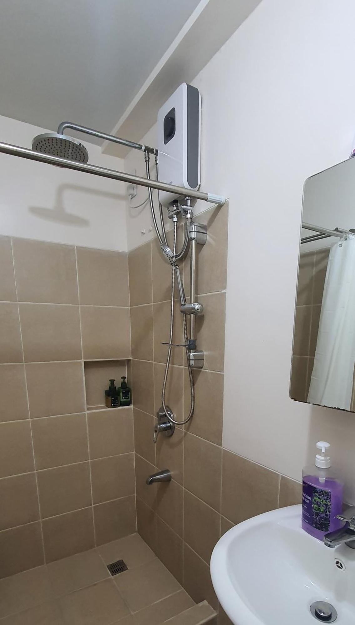 Apartment Bachelors Pad At The Celandine Manila