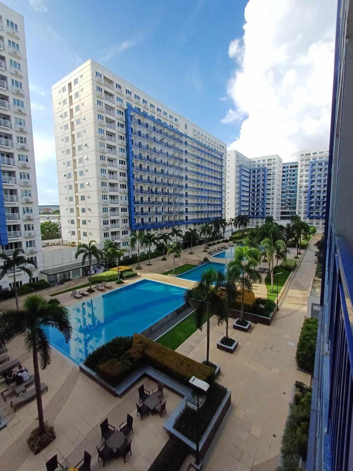 Bliss Staycation At Sea Residences By John Manila