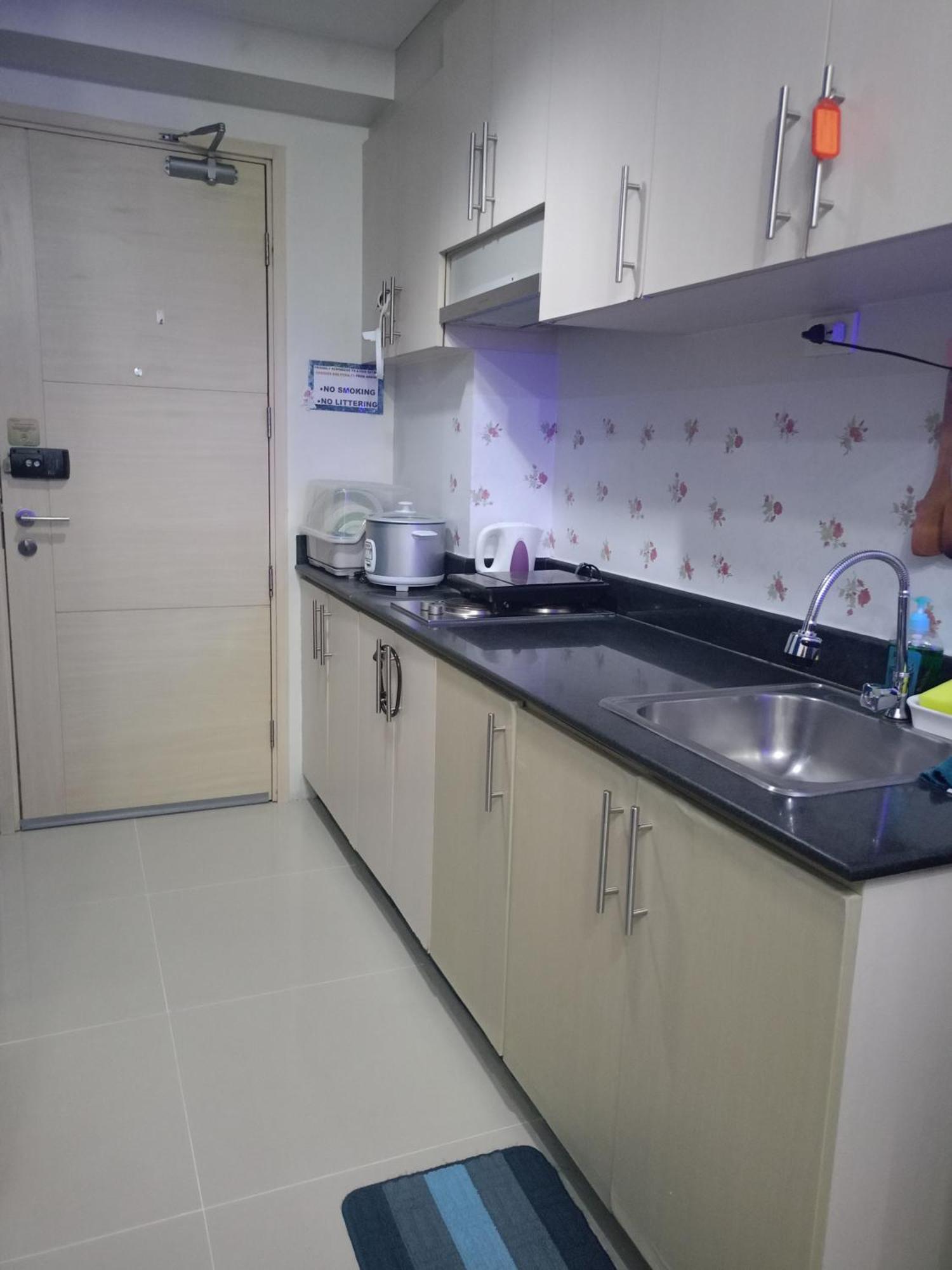 Aparthotel Reynas Place At Sea Residences Pasay