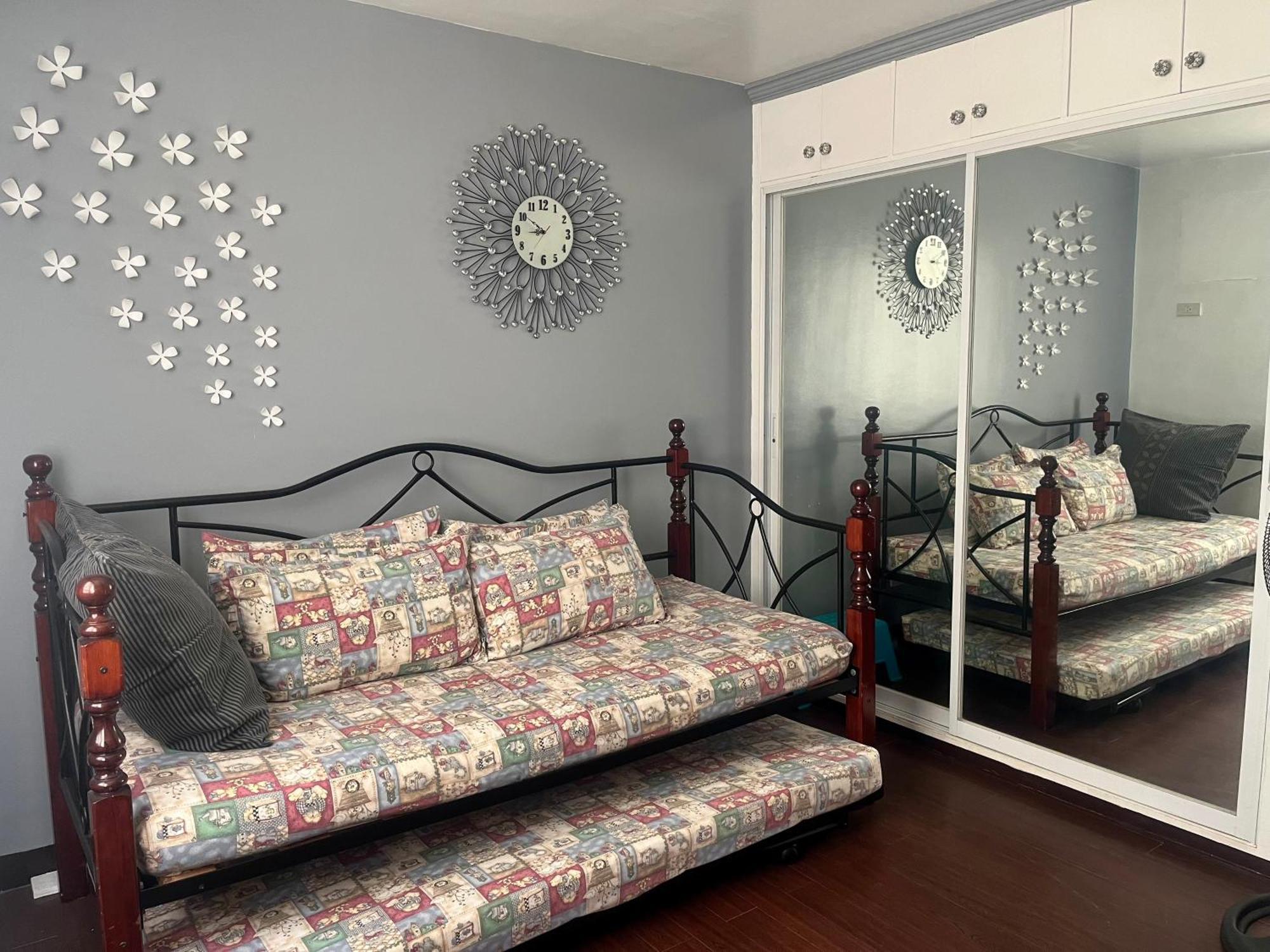 & Cozy Apartment *