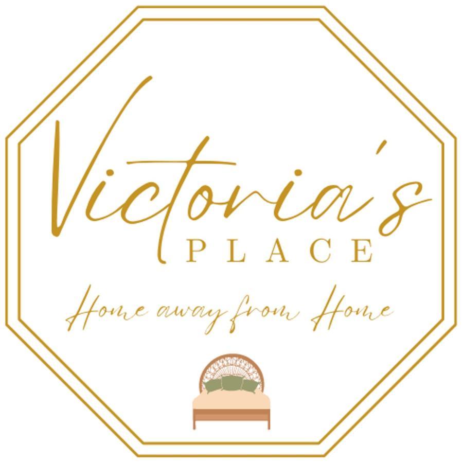 Victoria's Place Apartment *