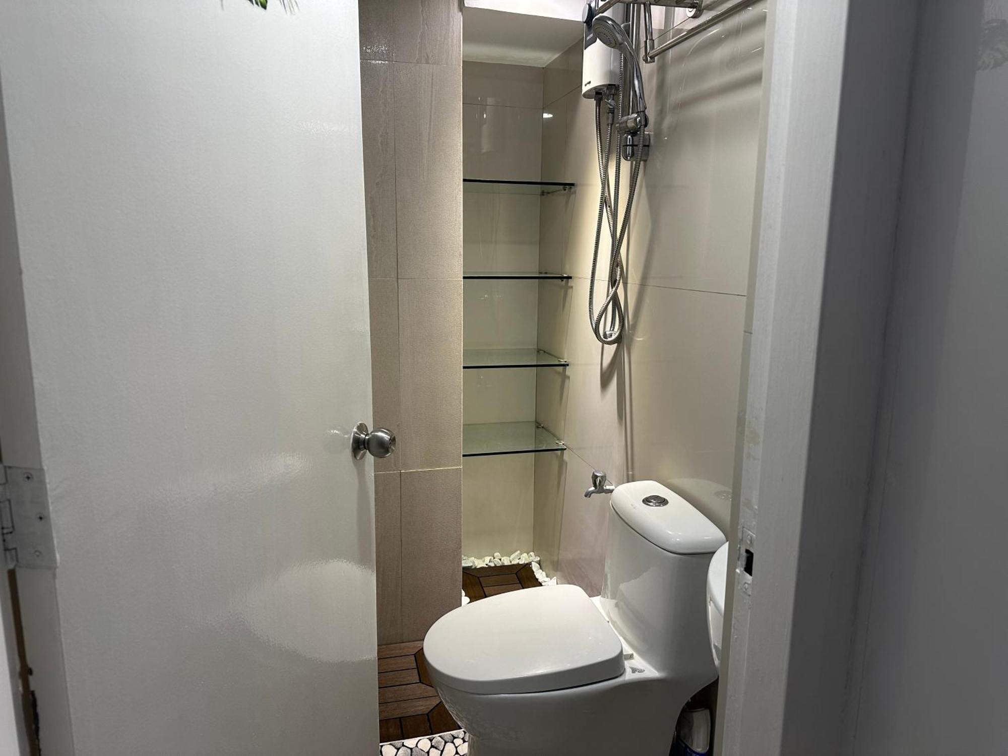 Apartment Modern Chic 2br With Panoramic Golf View In Bgc Manila