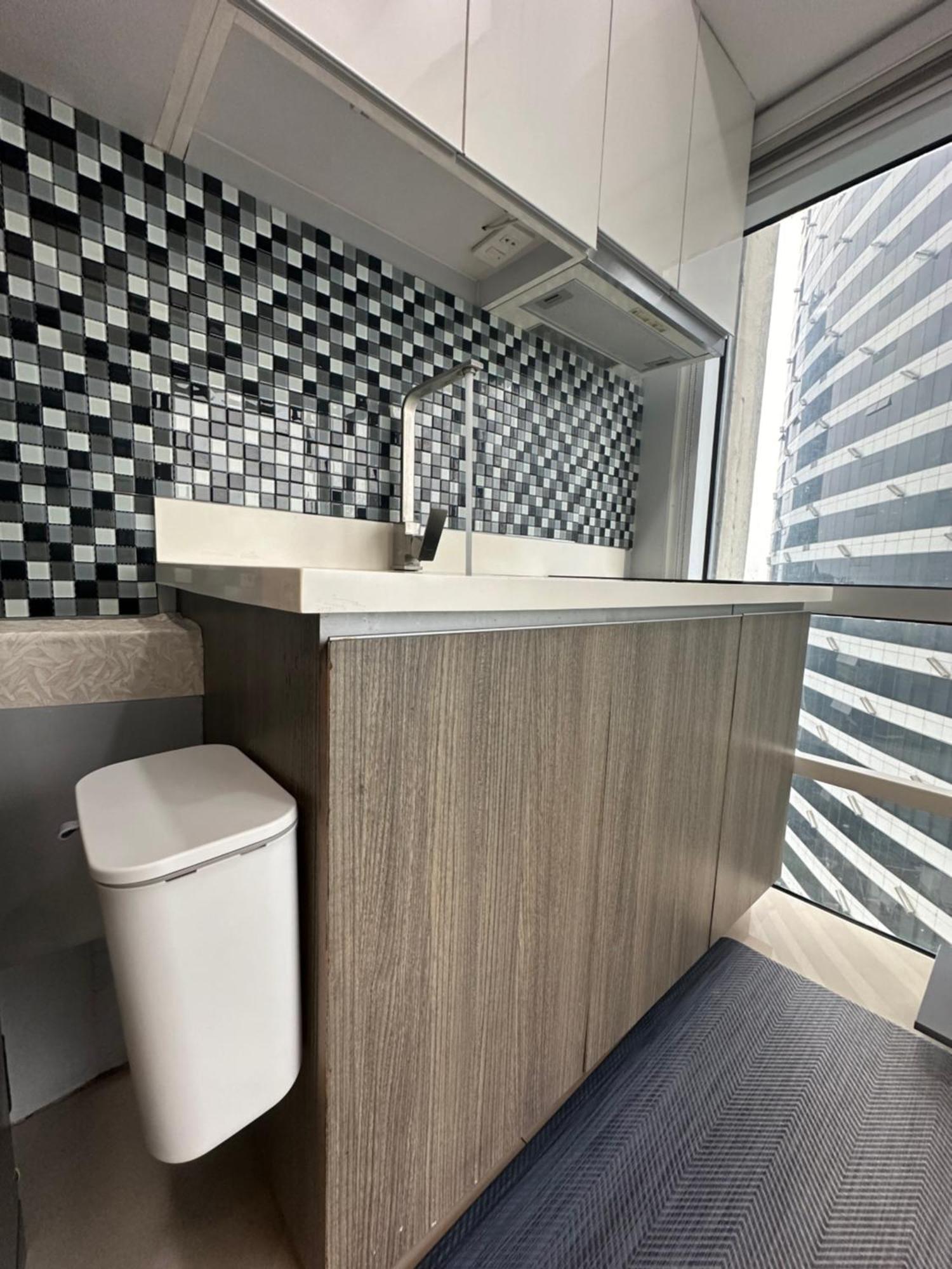 Modern Chic 2br With Panoramic Golf View In Bgc Apartment Manila