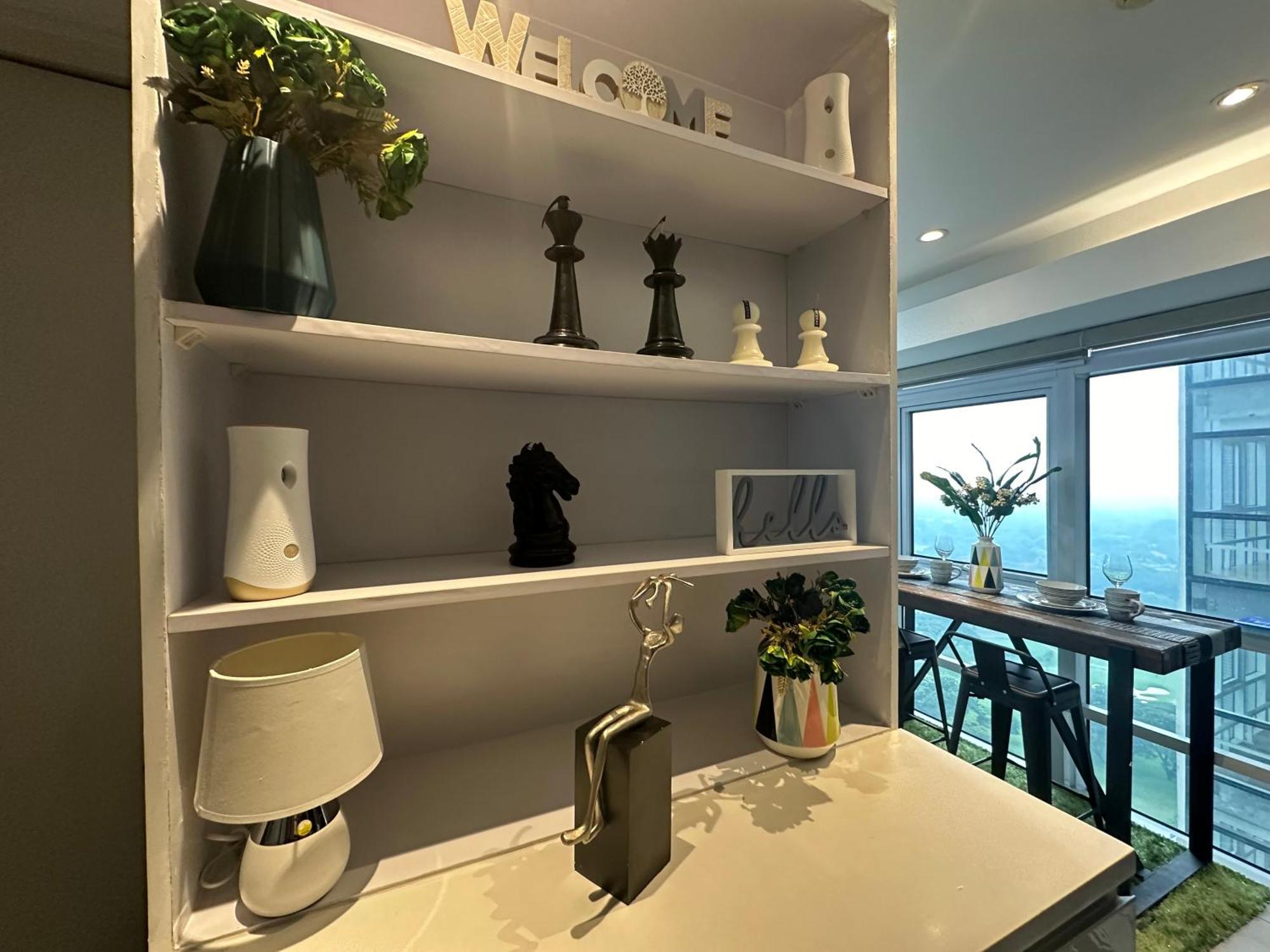 Modern Chic 2br With Panoramic Golf View In Bgc Manila