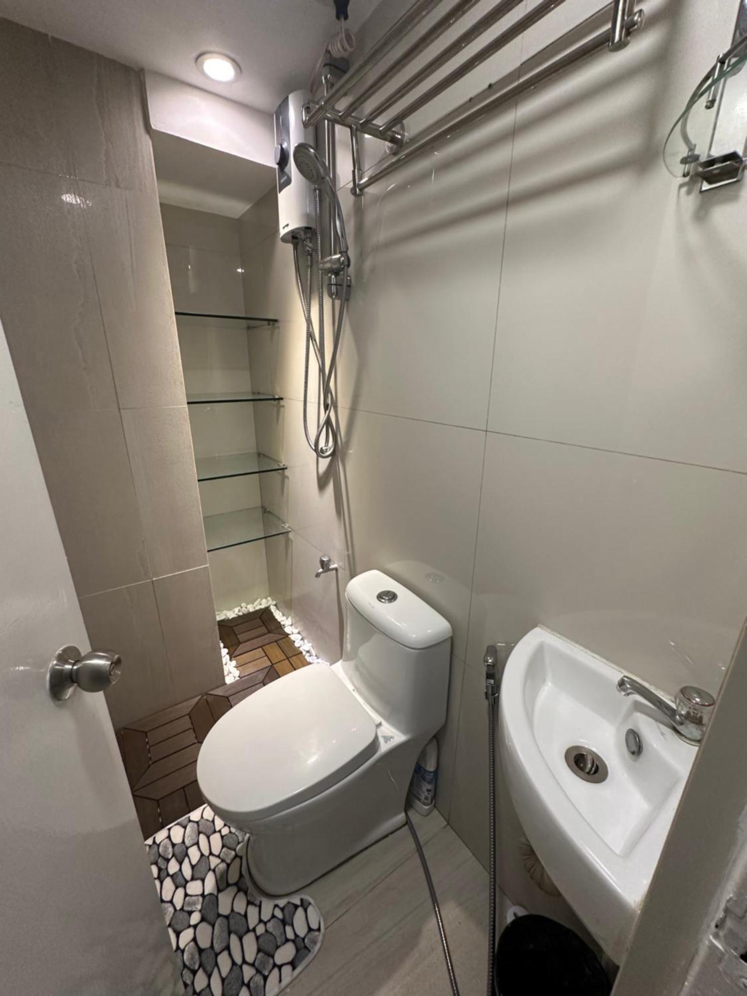 Apartment Modern Chic 2br With Panoramic Golf View In Bgc *